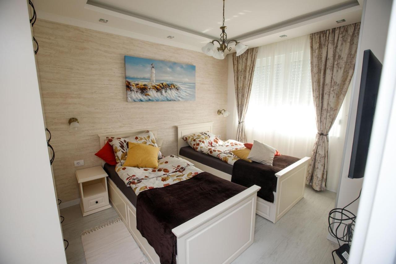 Apartman Mdb Retro Subotica Extérieur photo